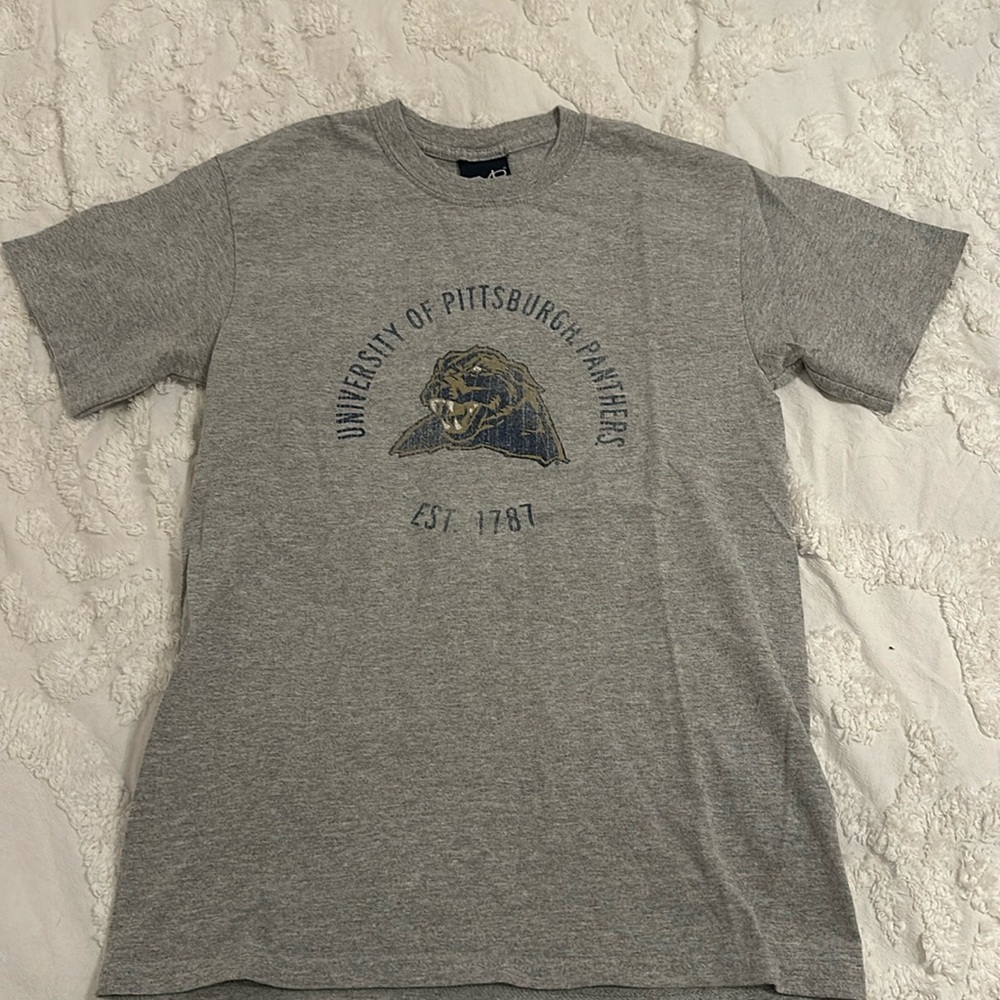 Pitt Graphic Tee